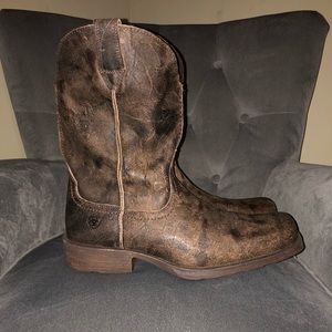 Men’s Ariat Rambler Boots NWOT